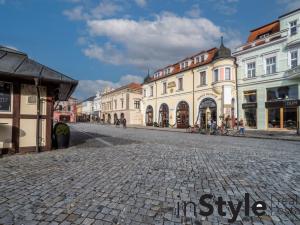 Pronájem obchodního prostoru, Uherské Hradiště, Masarykovo náměstí, 35 m2