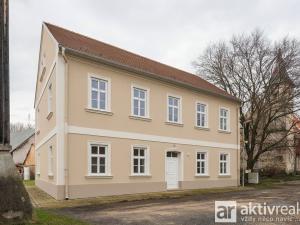 Prodej rodinného domu, Hostín u Vojkovic, 420 m2