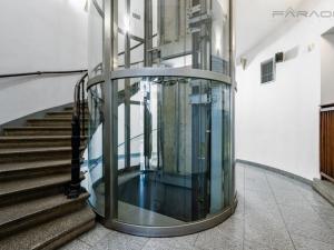 Pronájem kanceláře, Praha - Nové Město, Politických vězňů, 36 m2