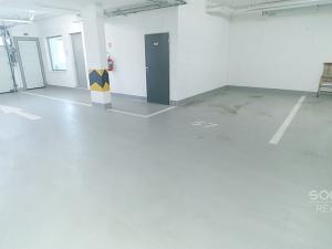Pronájem garážového stání, Praha - Vysočany, Ivana Hlinky, 19 m2