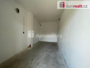 Pronájem garáže, Opava, Otická, 16 m2