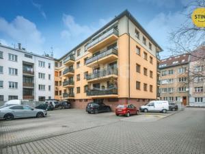 Prodej bytu 4+1, Pardubice, Nerudova, 175 m2
