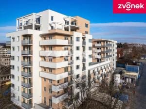 Prodej bytu 4+1, Zlín, Nad Stráněmi, 198 m2