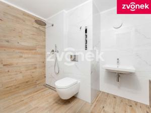 Prodej bytu 4+1, Zlín, Nad Stráněmi, 198 m2