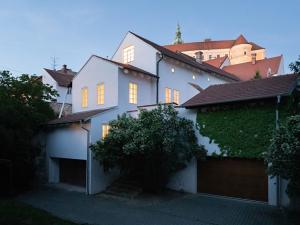 Prodej rodinného domu, Mikulov, Husova, 504 m2