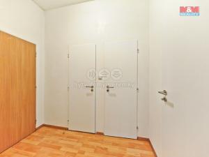 Pronájem bytu 1+1, Hradec Králové - Kukleny, Pražská třída, 40 m2