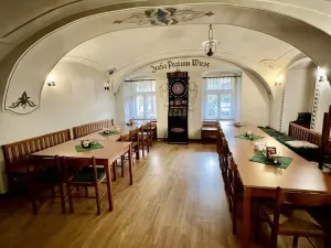 Prodej restaurace, Luka nad Jihlavou, Hřbitovní, 688 m2