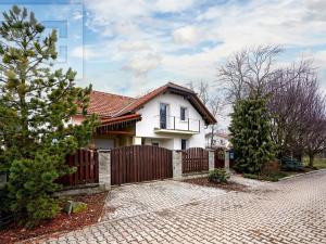 Prodej rodinného domu, Zlatníky-Hodkovice, Souběžná, 139 m2