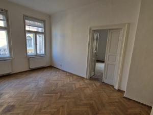 Prodej bytu 2+1, Teplice, Kollárova, 89 m2