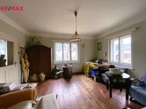 Prodej rodinného domu, Stříbrná, 680 m2