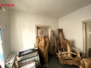 Prodej rodinného domu, Stříbrná, 680 m2