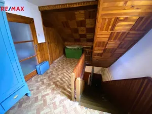 Prodej rodinného domu, Stříbrná, 680 m2