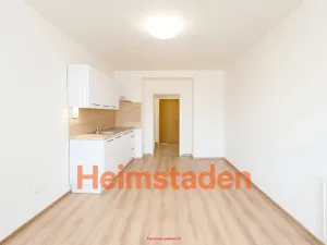 Pronájem bytu 1+kk, Havířov - Město, Hlavní třída, 21 m2