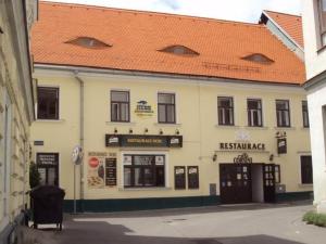 Pronájem restaurace, Česká Lípa, Prokopa Holého, 765 m2