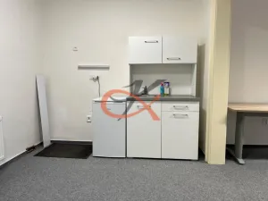 Pronájem kanceláře, Valašské Meziříčí, Náměstí, 62 m2