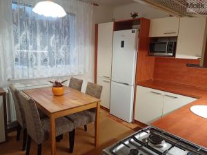 Prodej bytu 4+1, Chomutov, Svahová, 88 m2