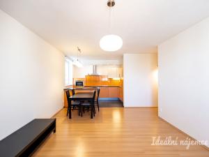 Pronájem bytu 3+kk, Praha - Letňany, Beranových, 71 m2