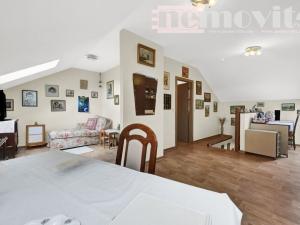 Prodej bytu 4+1, Miletín, Na Voštipci, 105 m2