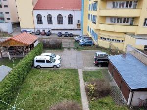 Pronájem atypického bytu, Pardubice - Zelené Předměstí, Smilova, 150 m2