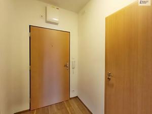 Pronájem bytu 2+kk, Praha - Stodůlky, Svitákova, 58 m2