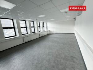 Pronájem kanceláře, Zlín, 100 m2