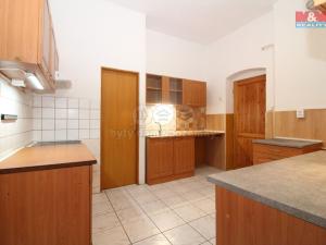 Prodej bytu 4+1, Nový Bor - Arnultovice, Gen. Svobody, 118 m2