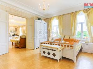 Prodej bytu 3+kk, Karlovy Vary, Zeyerova, 78 m2