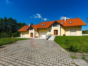 Prodej rodinného domu, Měčín - Osobovy, 380 m2