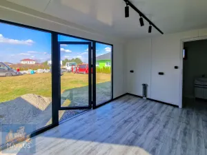 Prodej - jiné, Zbuzany, Keltská, 18 m2