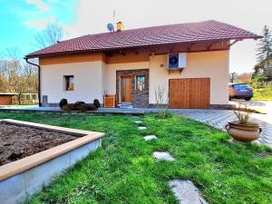 Prodej rodinného domu, Zelenecká Lhota - Záhuby, 176 m2
