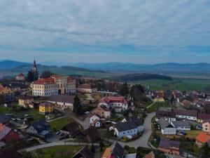 Prodej rodinného domu, Týnec, 215 m2