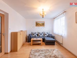 Prodej bytu 3+1, Kounov, 73 m2