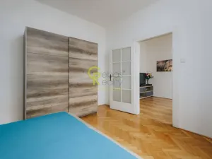 Pronájem bytu 2+1, Praha - Nové Město, Ve Smečkách, 58 m2