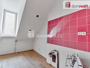 Prodej bytu 2+1, Karlovy Vary, Ondřejská, 95 m2