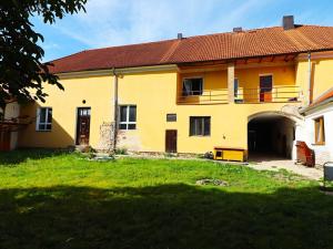 Prodej komerční nemovitosti, Boršov nad Vltavou, Šumavská, 632 m2