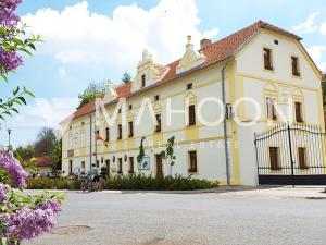 Prodej rodinného domu, Úholičky, 100 m2