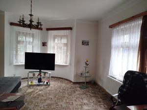 Prodej rodinného domu, Karlovy Vary, Počernická, 118 m2