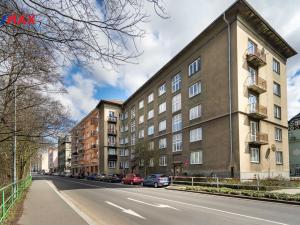 Prodej bytu 3+1, Karlovy Vary, Vítězná, 56 m2