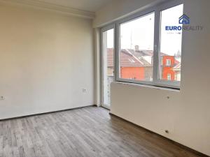 Prodej vily, Praha - Prosek, Hlavenecká, 200 m2