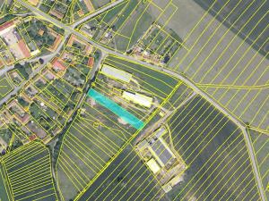 Prodej podílu pozemku pro komerční výstavbu, Medlice, 869 m2