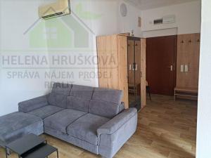 Pronájem bytu 2+kk, Ostrava, Hollarova, 60 m2