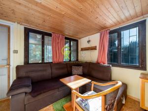 Pronájem rodinného domu, Klecany, Pod Černou skálou, 16 m2