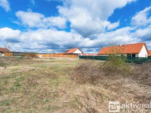 Prodej pozemku pro bydlení, Točník, 1011 m2