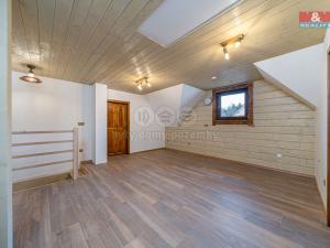 Prodej rodinného domu, Nový Hrozenkov, 180 m2