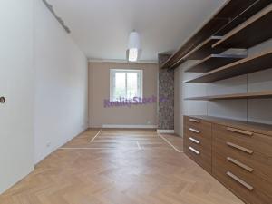 Pronájem bytu 3+1, Praha - Břevnov, Kukulova, 130 m2