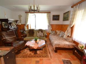 Prodej rodinného domu, Lešany - Břežany, 126 m2