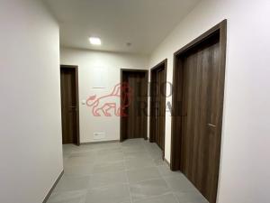 Pronájem bytu 3+kk, Praha - Vysočany, Strnadových, 80 m2