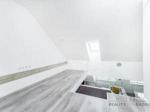 Prodej bytu 3+kk, Praha, náměstí Interbrigády, 123 m2