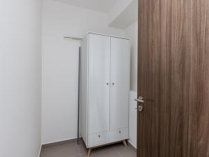 Pronájem bytu 4+kk, Praha - Střížkov, Zakšínská, 108 m2
