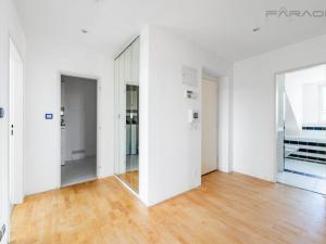 Prodej bytu 4+kk, Praha - Strašnice, U kombinátu, 159 m2